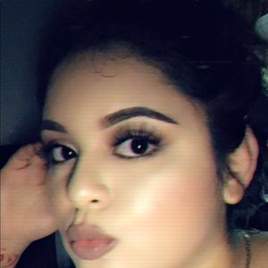 Meet your Posher, Carmen